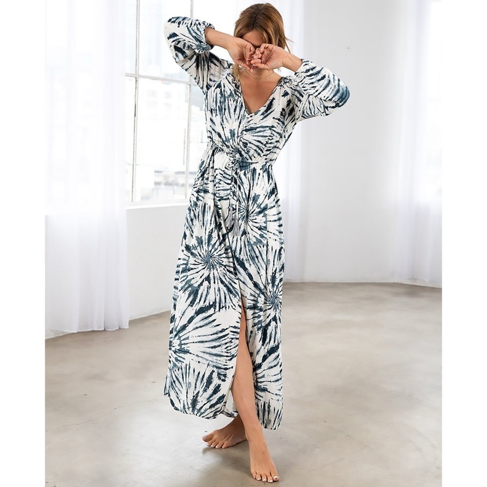 LOVESTITCH Tie-Dye Midi Maxi Dress Size S Navy Blue White Long Sleeve Vacation